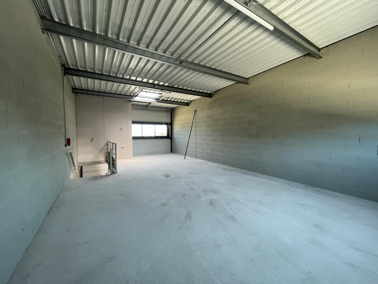 Local d'activité Gradignan 2438m² Location local d'activité Gradignan Gironde OLACT2533116 4